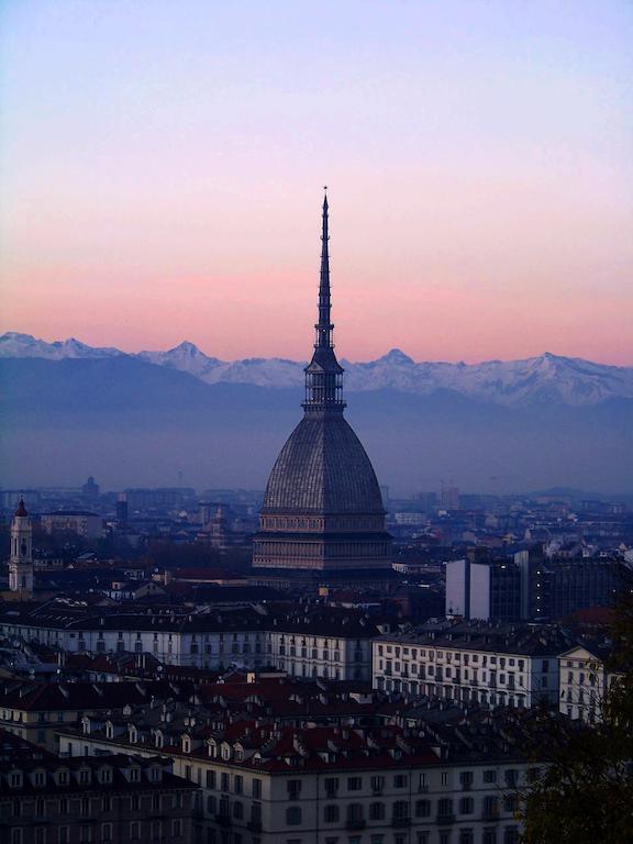 Casa Petrarca Bed and Breakfast Torino Eksteriør billede